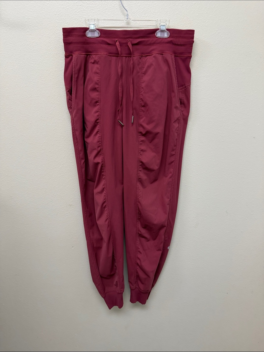 lululemon athletica Dance Studio Maroon Drawstring Joggers Sz8